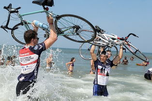 开云体育官网上-“2025世界运动会：东桃花岛缆绳滑水大赛火热开赛”  第3张